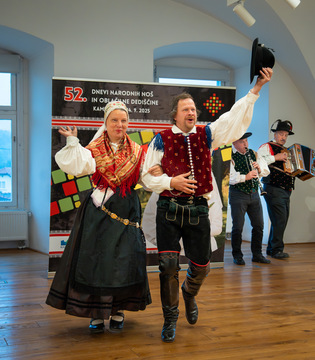 Napoved: 52. Dnevi narodnih noš in oblačilne dediščine (14)